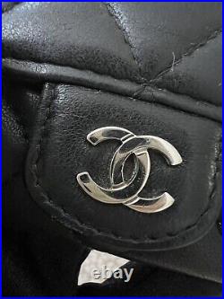 Auth Chanel Classic Black Lambskin 6 Ring Key Holder with Silver hdw