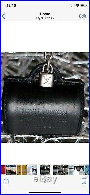 Authentic Collectible Louis Vuitton 2005 Special Speedy Black Key Chain Rare