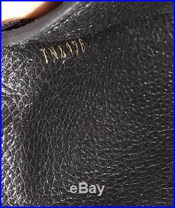 Authentic Louis Vuitton Black Noir Empreinte Empriente Leather Key Pouch Cles