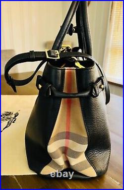Burberry Medium Banner House Check leather tote in good condition