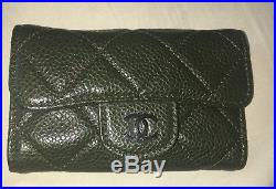 Chanel Caviar Quilted 6 Key Holder Case Green Never Used Authentic