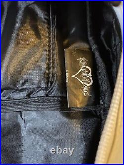 Disney Kingdom Hearts 2 Logo Backpack White Blue Black Leather Key Chain MINT