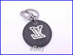 LOUIS VUITTON LV Circle Eyelet Bag Charm Key Ring Black Taiga Leather e41375