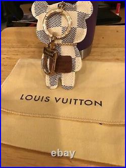 Louis Vuitton Damier bear keychain/bag charm