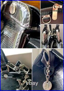 Louis Vuitton Electric EPI Black Leather Brea MM Bag & Keychain