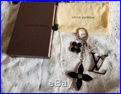 Louis Vuitton Fleur D'Epi Bag Charm Keychain Noir Electric Black