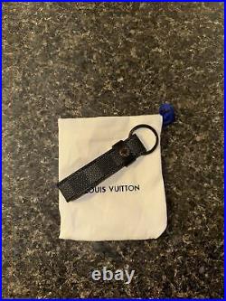 Louis Vuitton Keychain Carchain Black Petit