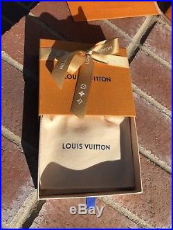 Louis Vuitton LV Split Monogram Bag Charm Key Holder Black Silver Blue 2018