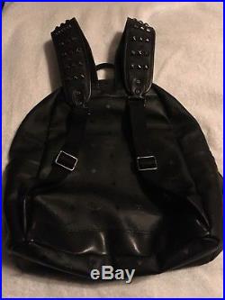 MCM Munchen Black Studded A5929 Backpack With Leather Bear Keychain