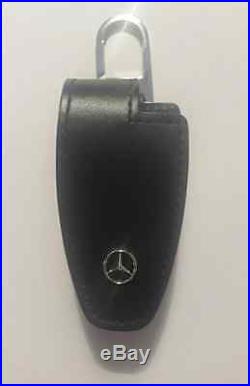 Mercedes-Benz Key Case And Chain Black Leather B66958140 Collection Genuine New