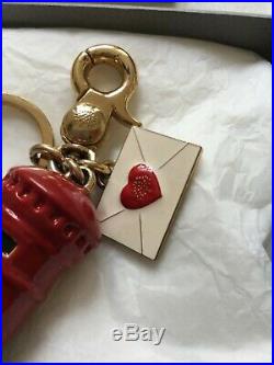 Mulberry keyring or bag charm red black pillar post box with letter, v. Rare