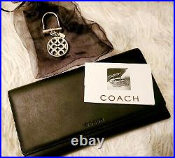 NEW COACH XL BLACK TOTE/CARRY-ALL BAG F77012 NWOT Vintage Wallet & Keychain