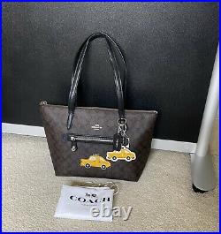 Nwt Coach Signature Black/brown/yellow Ny Taxi Tylor Tote & Charm 31205