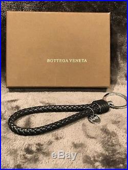RARE BOTTEGA VENETA Black Leather Key Ring HOT