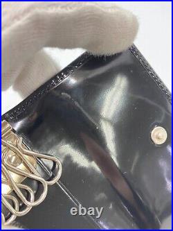 Used GUCCI Patent Leather key chain 6 hooks black key holder G Design 13724