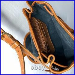 VTG Dooney & Bourke All Weather Leather Black Drawstring Tassel Shoulder Bag Tan