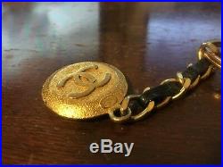 Vintage Chanel key ring Key holder Gold Black Authentic Y4694
